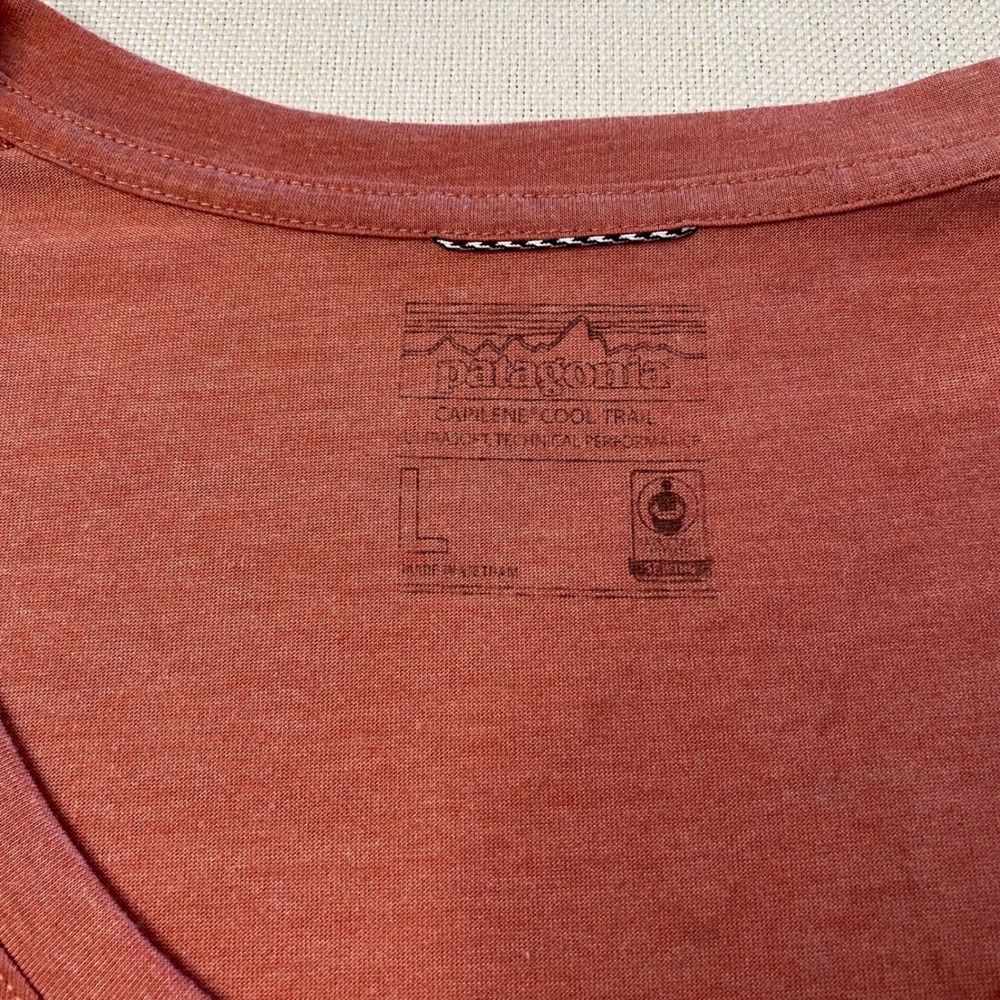 Patagonia Capilene Cool Trail Shirt Womens Large Pink Terracotta Heather Tee - Picture 2 of 5